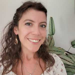 Amélie, un expert en préparations homéopathiques à Niort